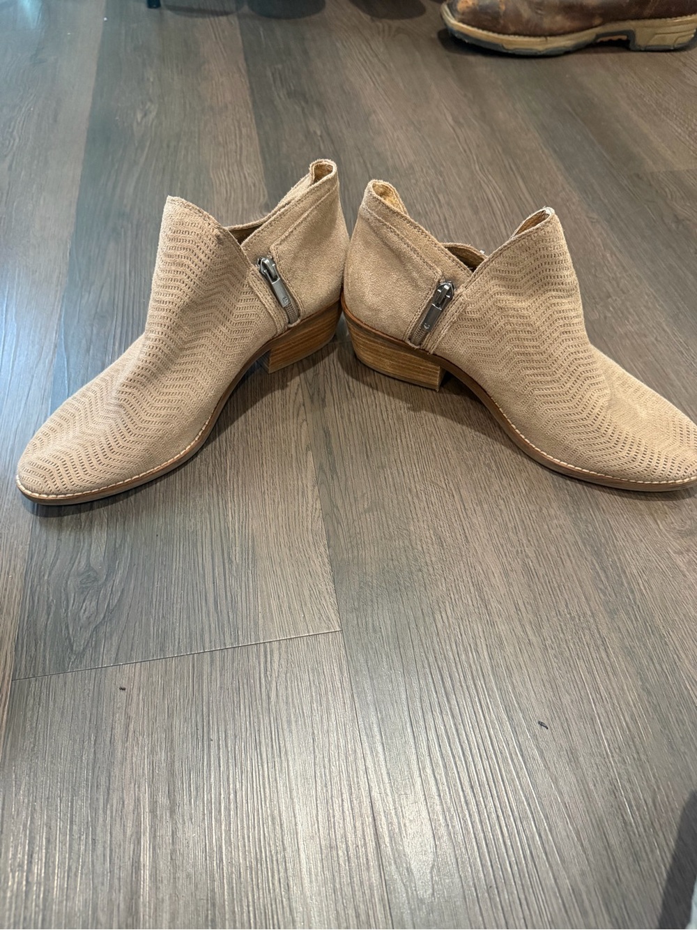 Lucky Brand Tan Suede Ankle Booties with Side Zip